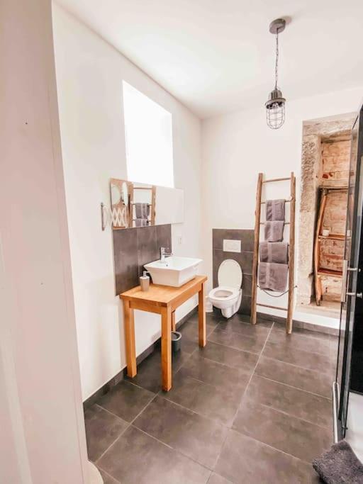 Ferienwohnung In Maison De Gres Klingenmünster Екстериор снимка